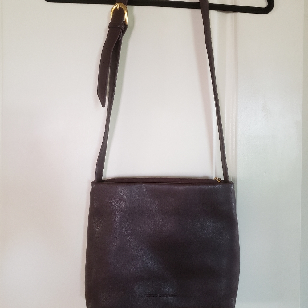 Vintage Stone Mountain Brown Crossbody Bag, crafted from genuine soft leather. - Picture 7 of 16